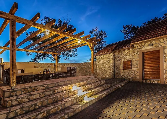 Villa Viktorija Galovac (Zadar)